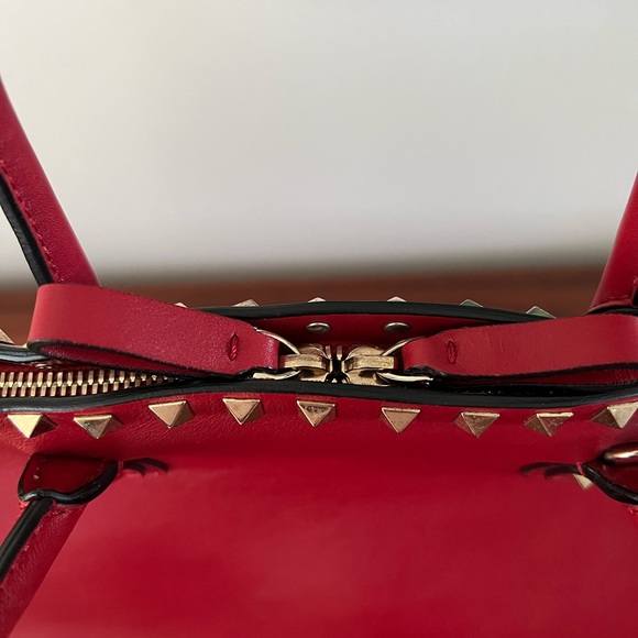 Valentino Rockstud Exec Dome Vitello Bag - Picture 7 of 8